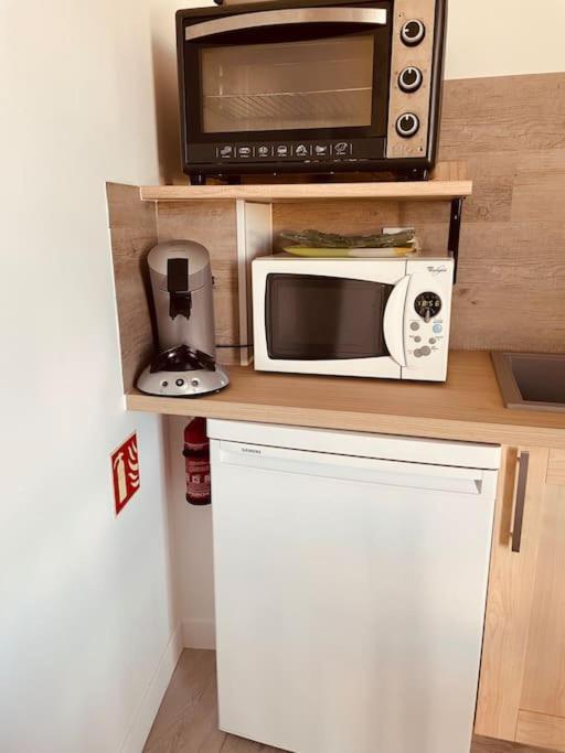 Superbe Appartement A La Croisee Des 4 Chateaux Lignieres-de-Touraine Bagian luar foto