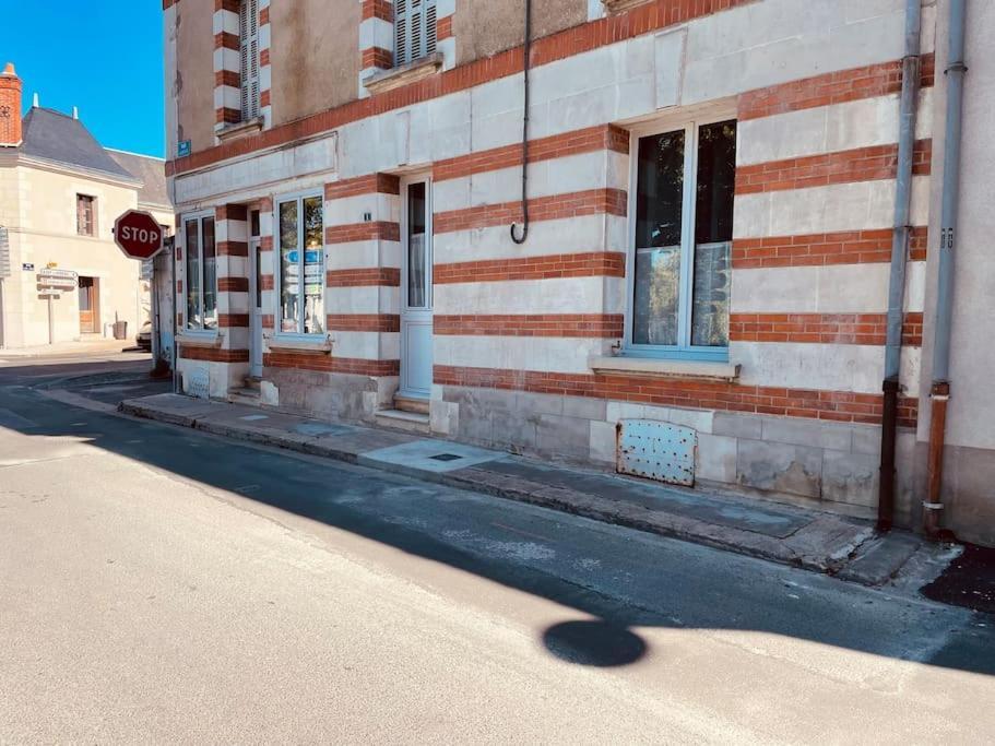 Superbe Appartement A La Croisee Des 4 Chateaux Lignieres-de-Touraine Bagian luar foto